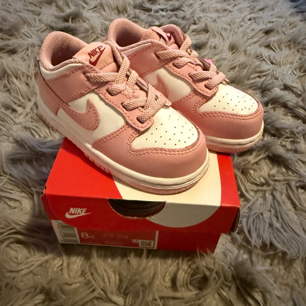 Nike Pink and White Sneakers Classic Low-Top Design